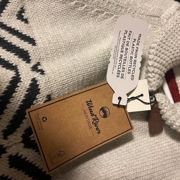 🆕 Wind River Grey and Red Knit Zip Up Sweater - Women’s Size Medium - Picture 9 of 9